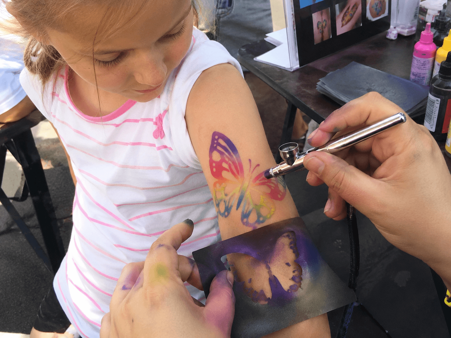 Airbrush tetování pro firemní akci